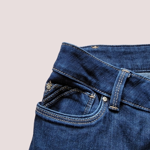 WHITE House Black Market skinny flare size 4 dark wash stretch T57. - Picture 6 of 9